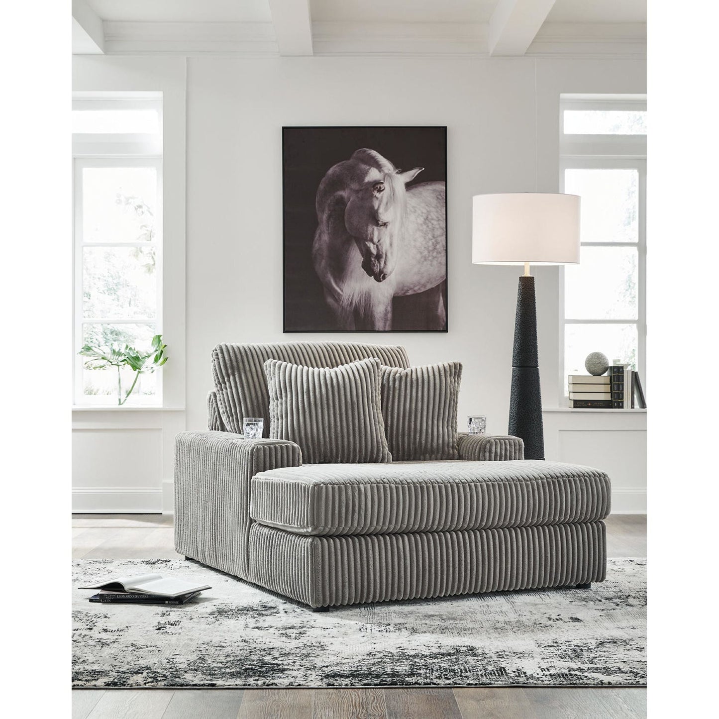 Lindyn Chaise