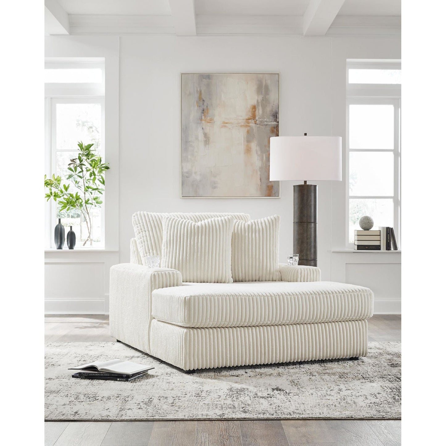 Lindyn Chaise